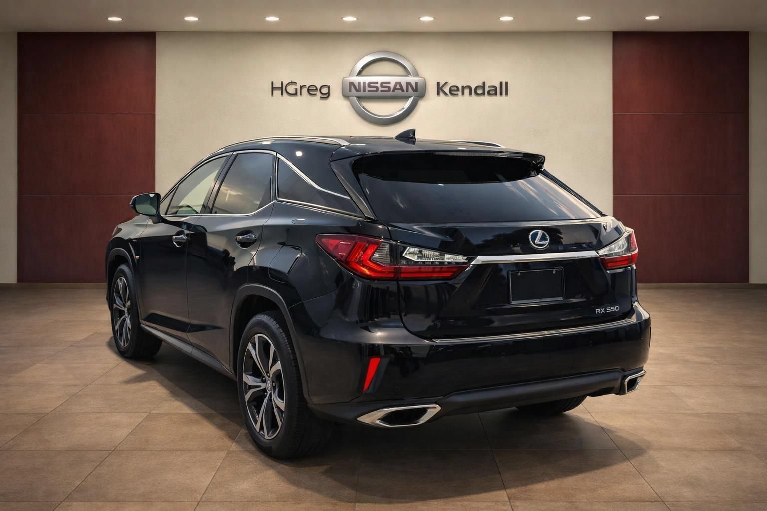 Used 2019 Lexus RX 350 FWD w/ Navigation Package image 2