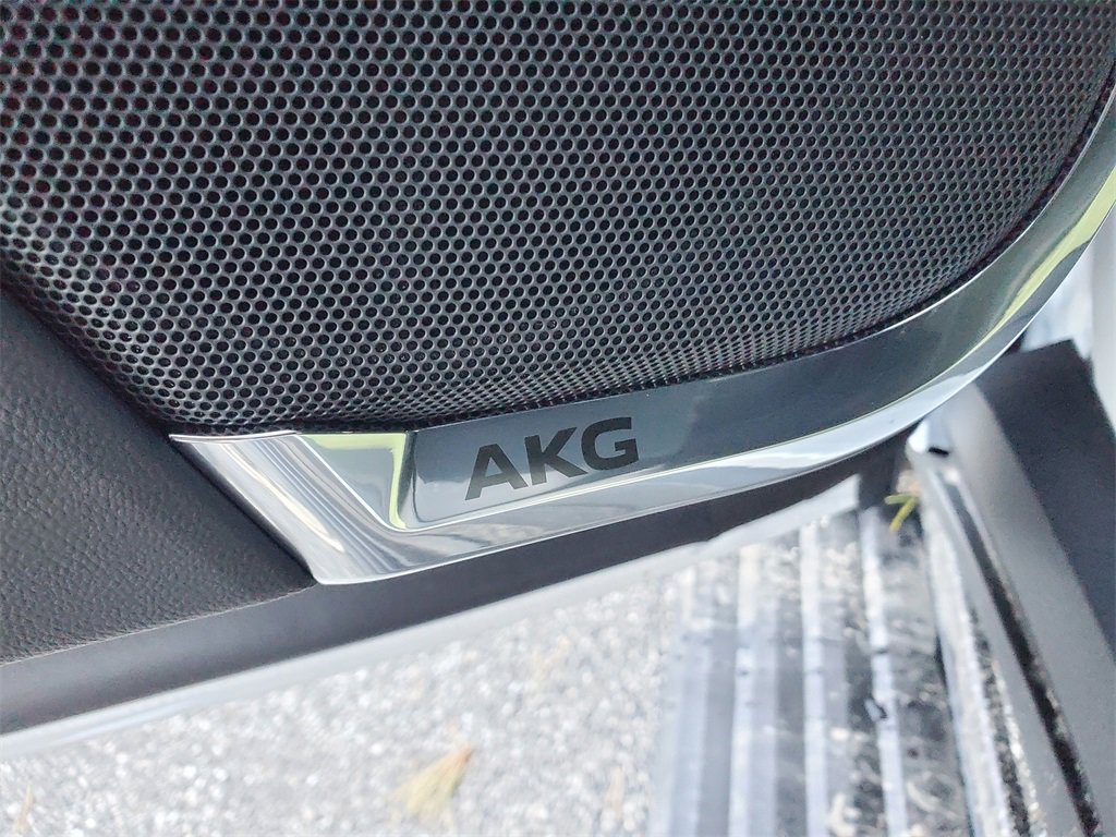 New 2026 Cadillac Escalade Luxury w/ LPO, Floor Liner Package image 11