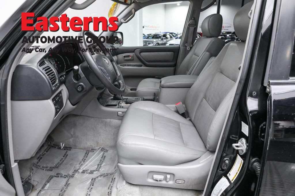 Used 2005 Toyota Land Cruiser AWD/4WD image 14