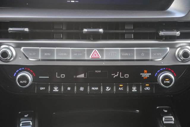 Certified 2024 Kia Telluride S w/ S Sunroof Package image 14