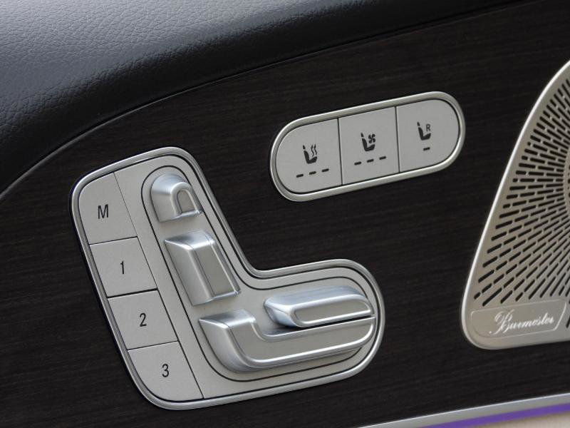 Used 2022 Mercedes-Benz GLS 450 4MATIC image 57