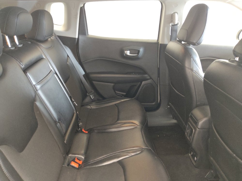 Used 2018 Jeep Compass Latitude w/ Popular Equipment Group image 19