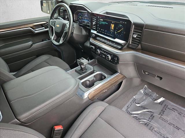 Certified 2024 Chevrolet Silverado 1500 LT AWD/4WD image 28