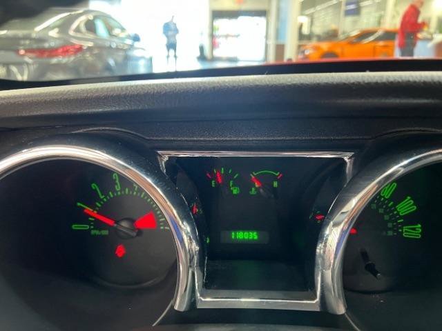 Used 2005 Ford Mustang Premium RWD image 12