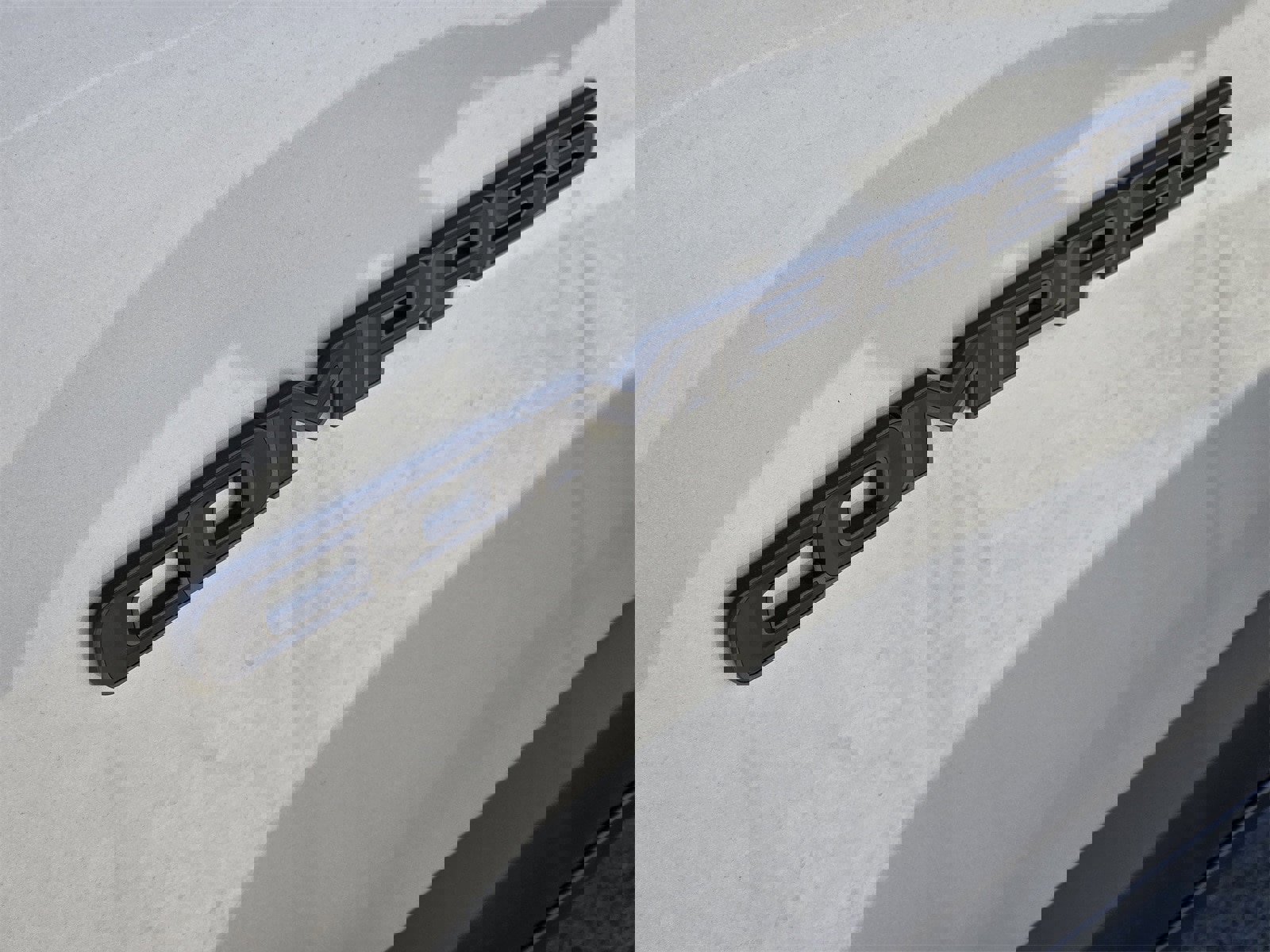 New 2026 Jeep Compass Latitude image 11