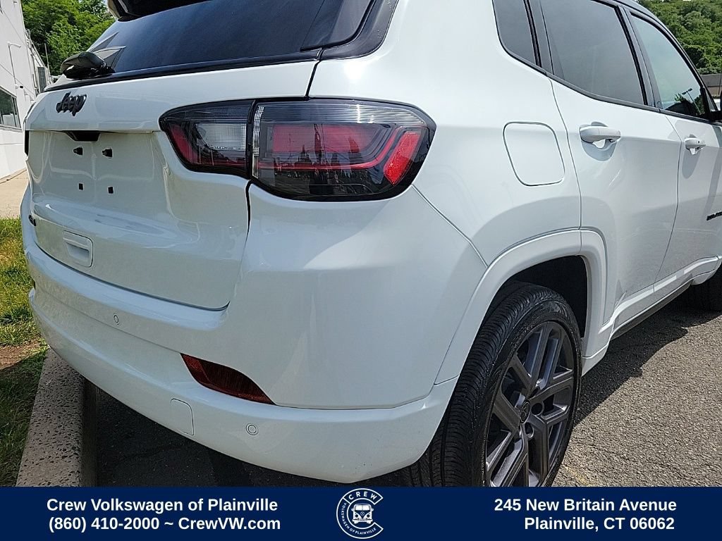 Used 2025 Jeep Compass Limited w/ High Altitude Package AWD/4WD image 31