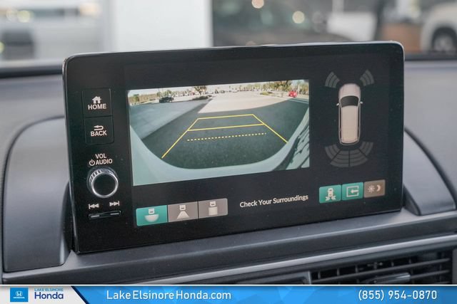 Used 2025 Honda Pilot Touring image 25