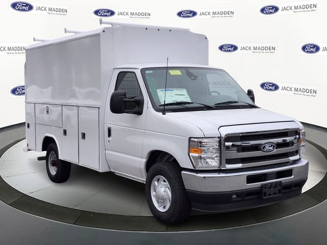 New 2026 Ford E-350 and Econoline 350 Super Duty w/ Power Equipment Group RWD image 7