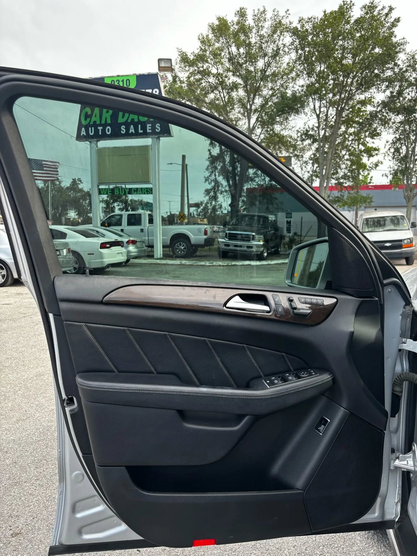 Used 2015 Mercedes-Benz GL 320 BlueTEC 4MATIC image 22