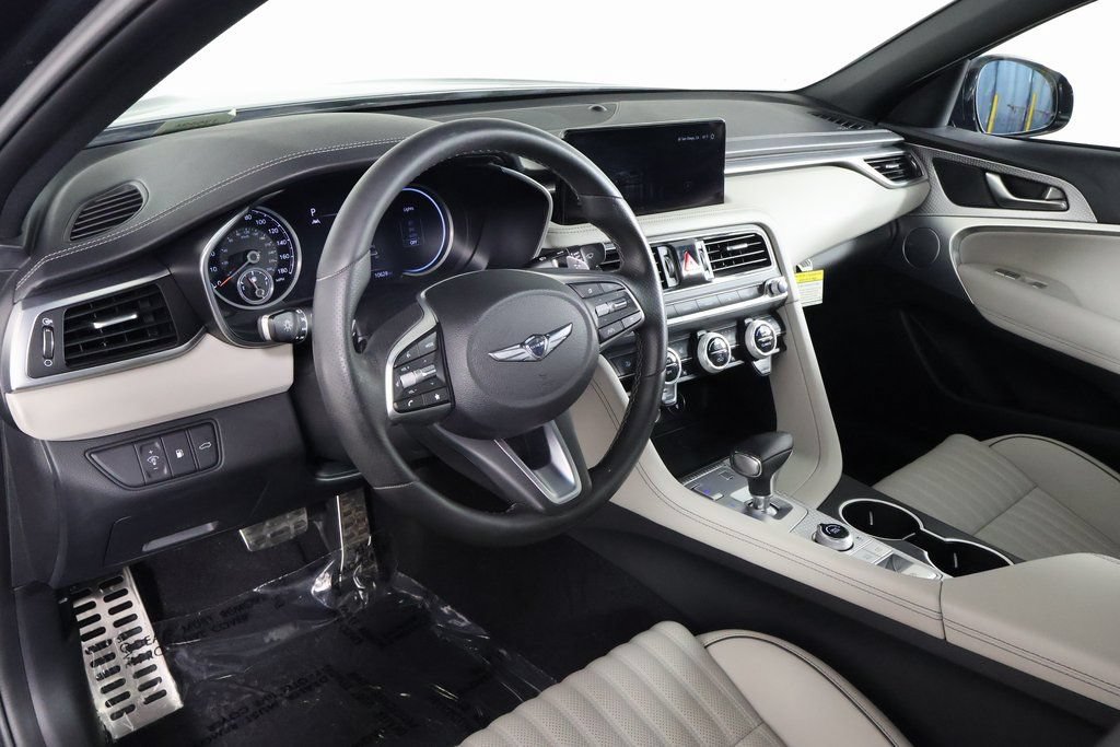 Used 2023 Genesis G70 2.0T w/ Sport Prestige Package RWD image 7