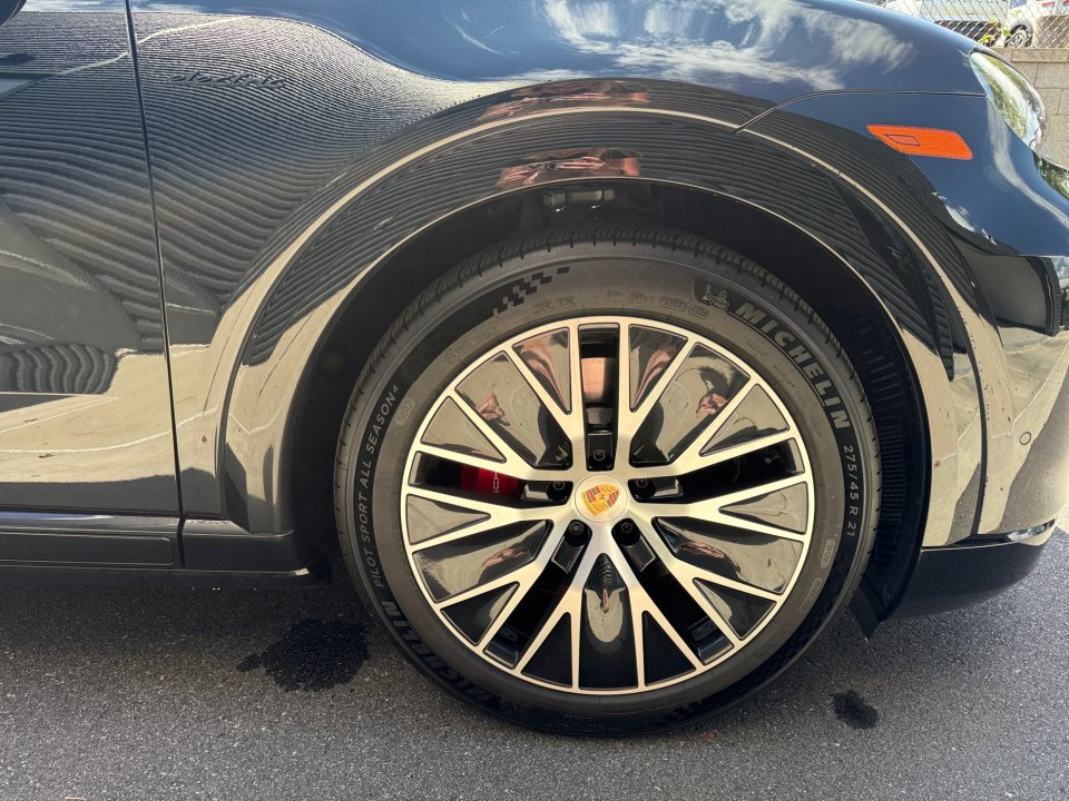 New 2026 Porsche Cayenne S AWD/4WD image 11