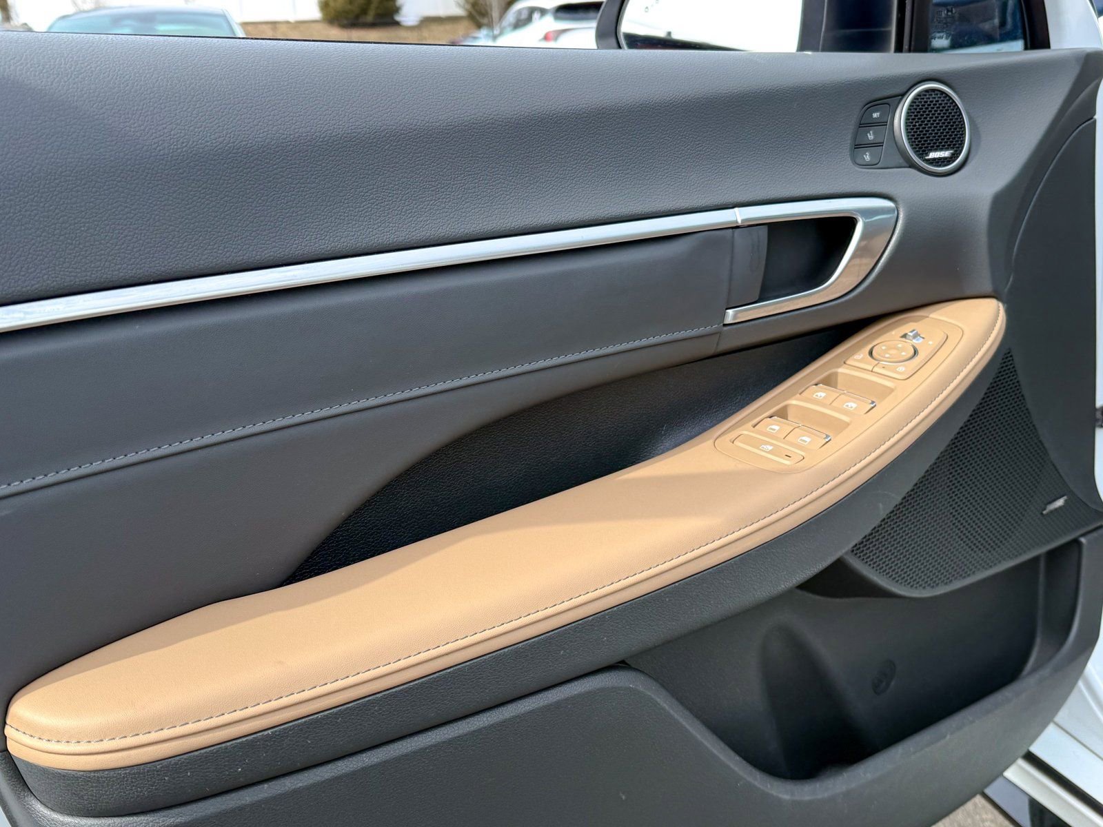 Used 2020 Hyundai Sonata Limited image 15