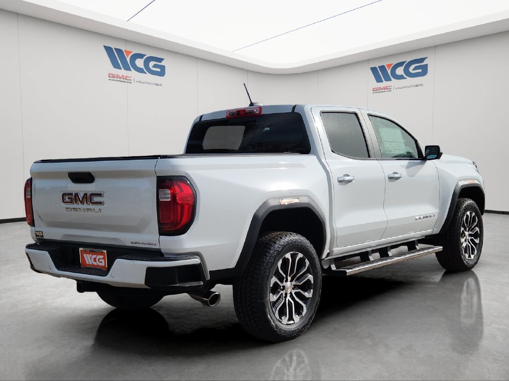 New 2026 GMC Canyon Denali AWD/4WD image 4