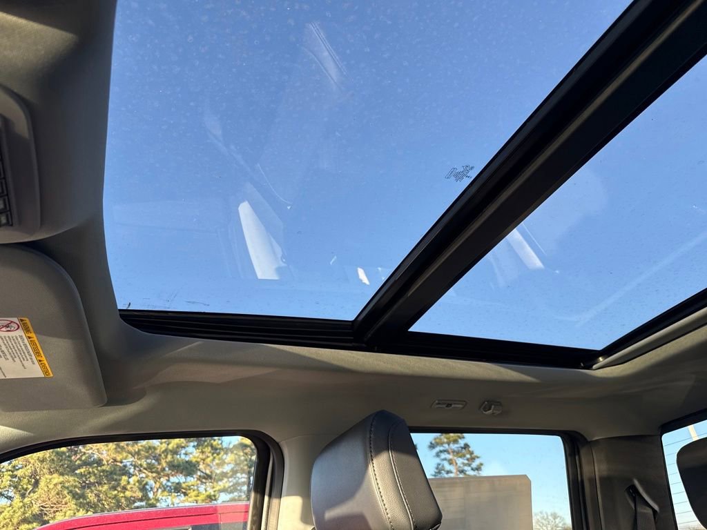 New 2026 Ford F250 Lariat w/ Tremor Off-Road Package image 24