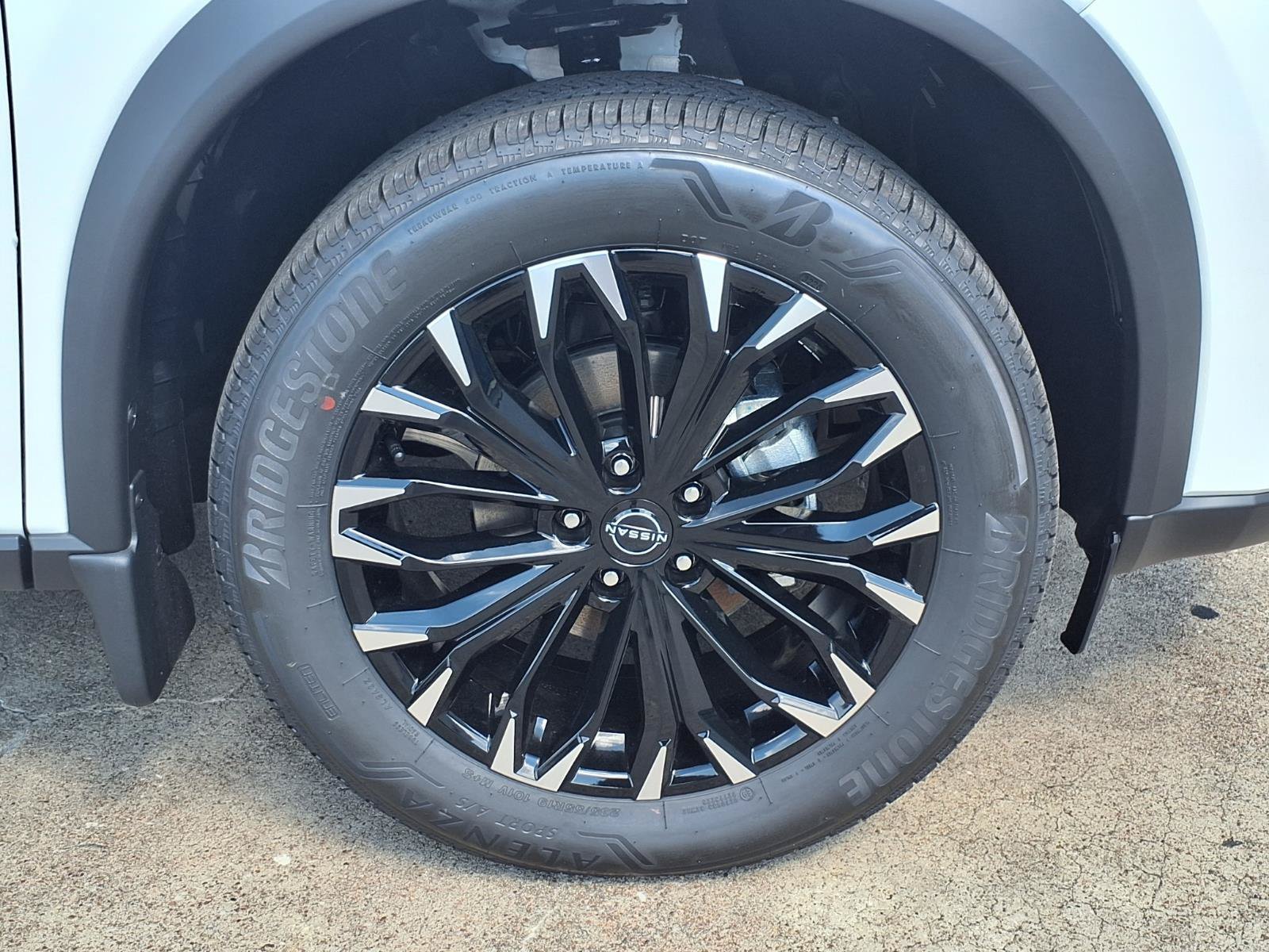 New 2026 Nissan Rogue Dark Armor FWD image 9