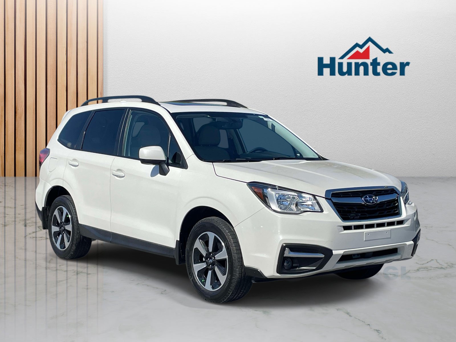 Used 2017 Subaru Forester 2.5i Premium AWD/4WD image 1