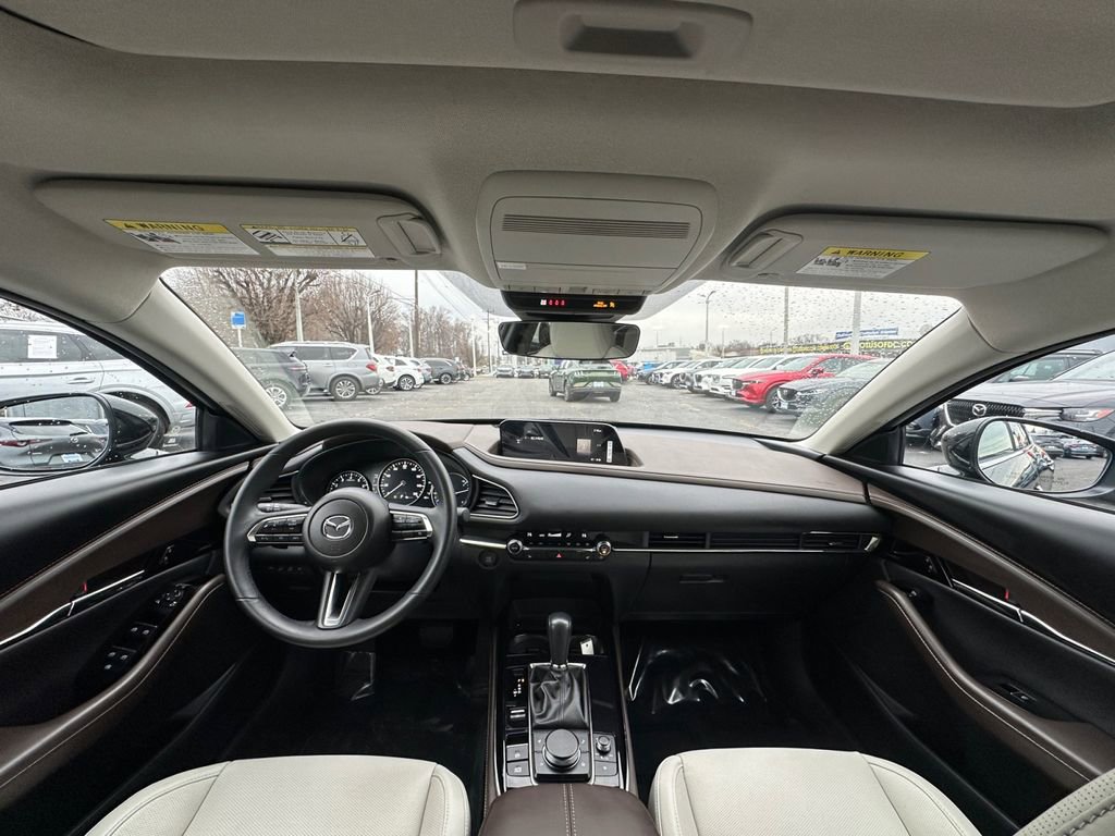 Used 2025 MAZDA CX-30 AWD 2.5 S w/ Premium Package image 18
