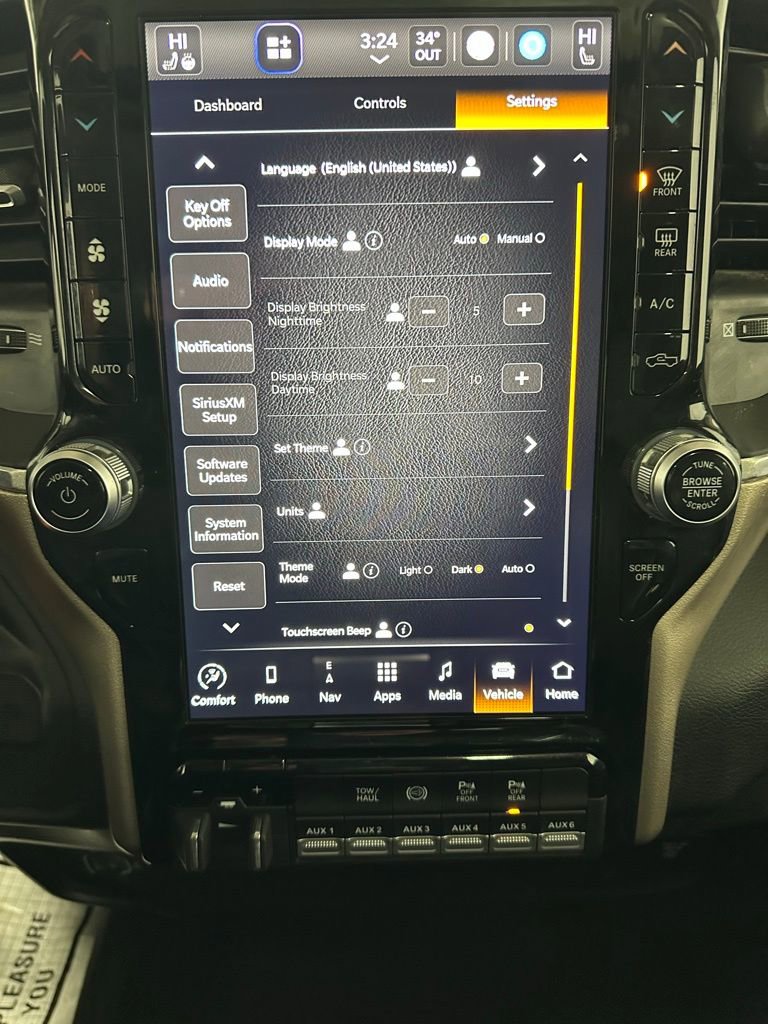 Used 2024 RAM 3500 Laramie image 36