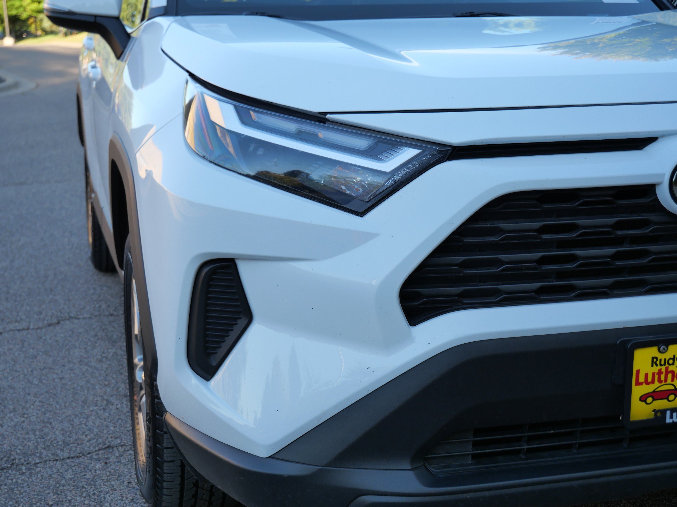 Certified 2025 Toyota RAV4 XLE AWD/4WD image 16