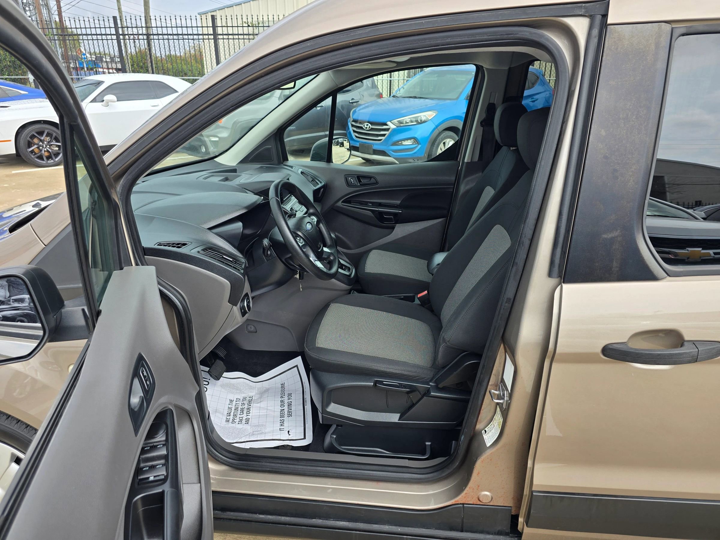 Used 2021 Ford Transit Connect XL image 20