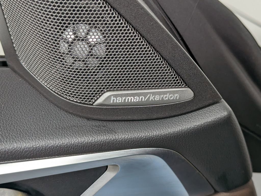 Used 2025 BMW i4 xDrive40i w/ M Sport Package image 16