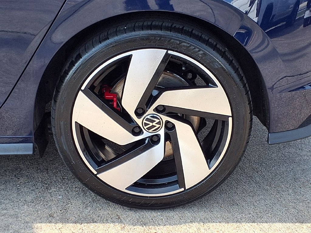 Used 2023 Volkswagen GTI S FWD image 31