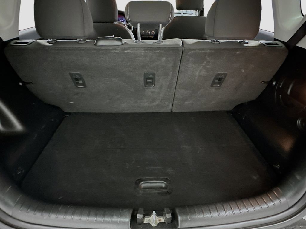 Used 2016 Kia Soul FWD image 23