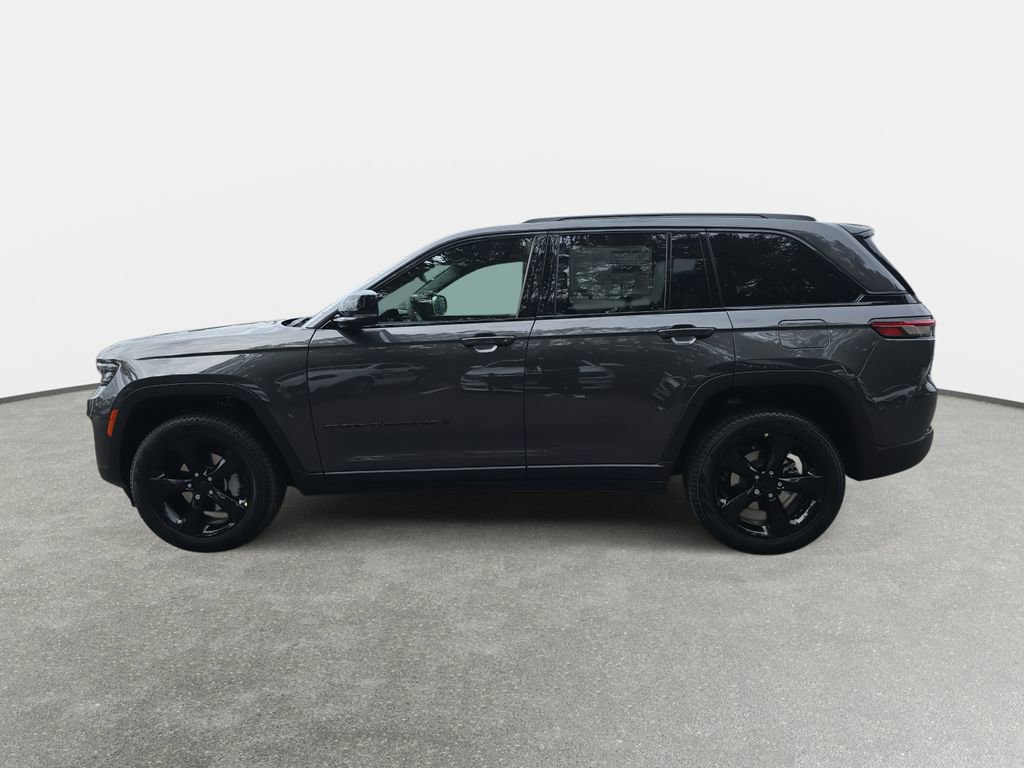 New 2025 Jeep Grand Cherokee Limited w/ Black Appearance Package AWD/4WD image 8