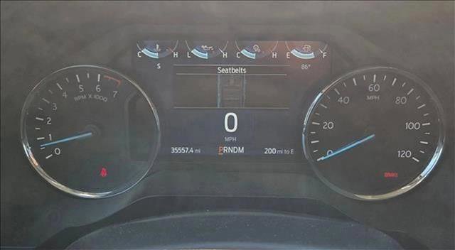 Used 2022 Ford Expedition XLT image 11