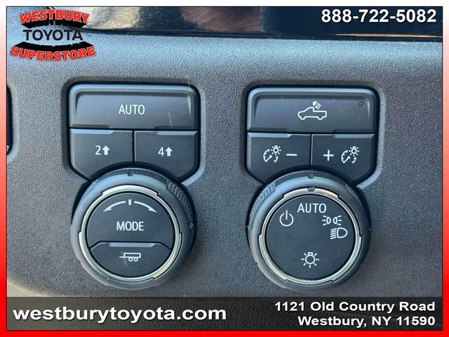 Used 2024 Chevrolet Silverado 1500 LT AWD/4WD image 20