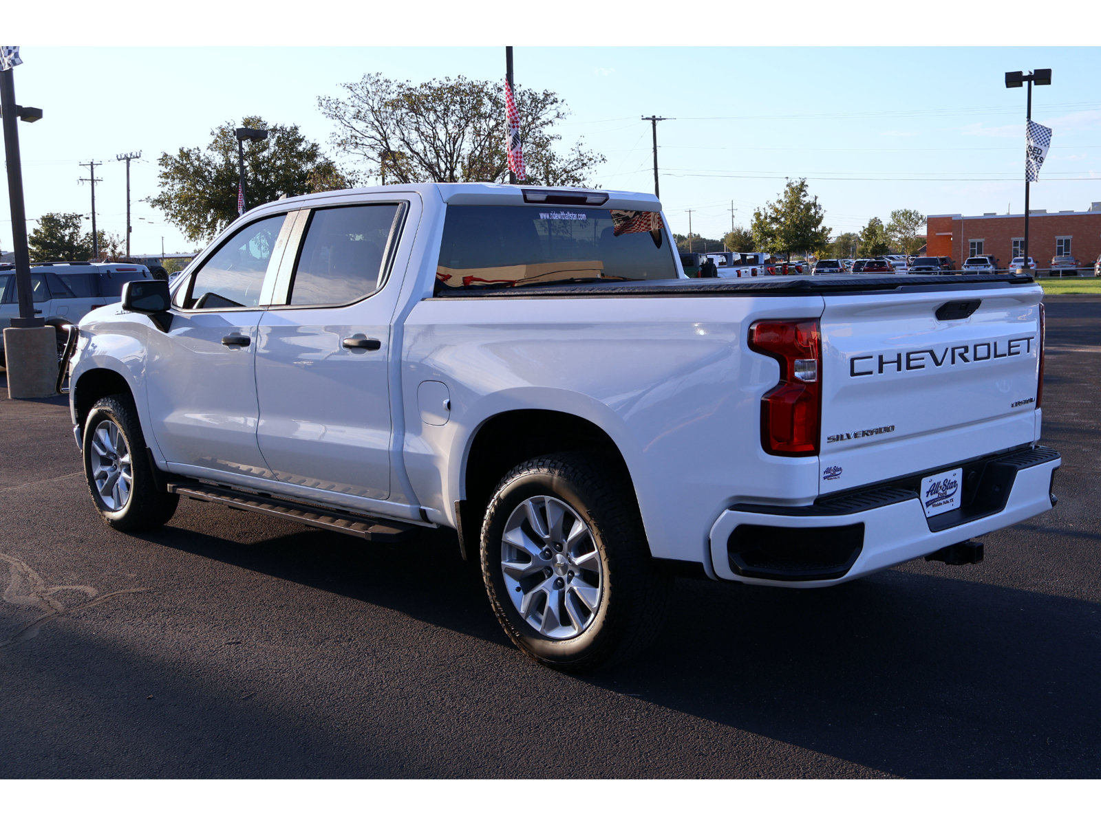 Used 2020 Chevrolet Silverado 1500 Custom w/ Custom Value Package RWD image 14