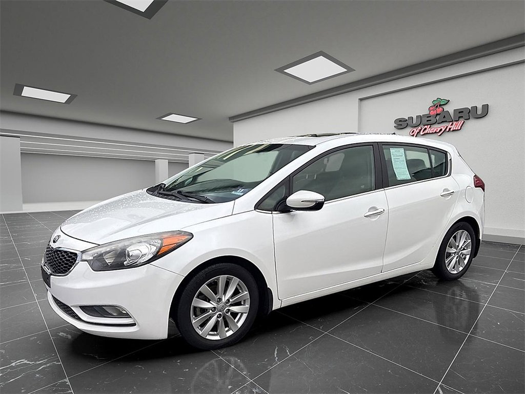 Used 2015 Kia Forte EX w/ EX Premium Package image 9