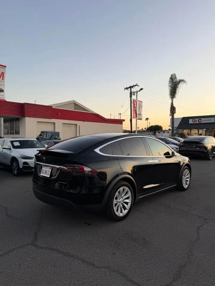 Used 2019 Tesla Model X Long Range AWD/4WD image 3