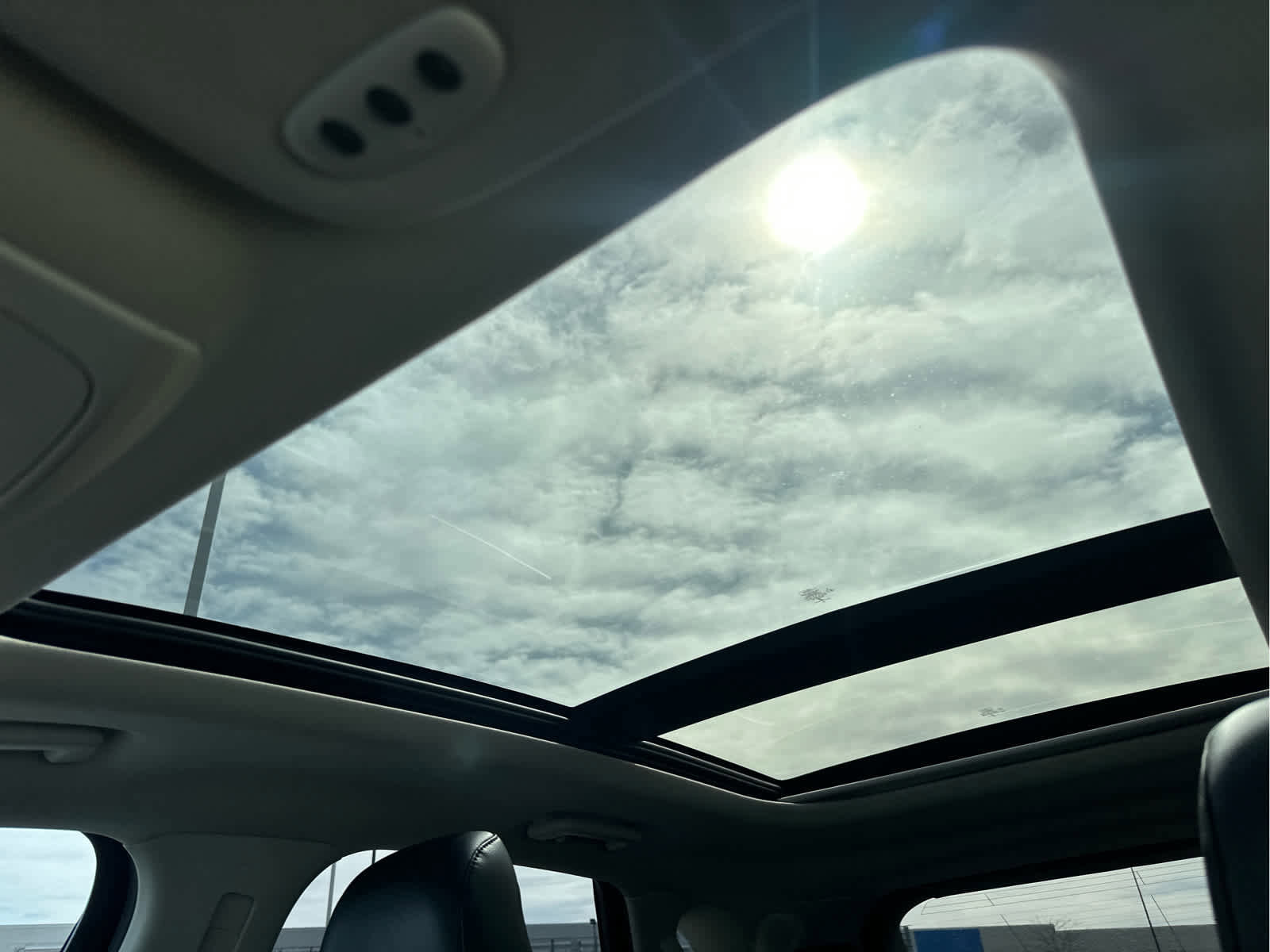 Used 2023 Ford Edge Titanium image 39