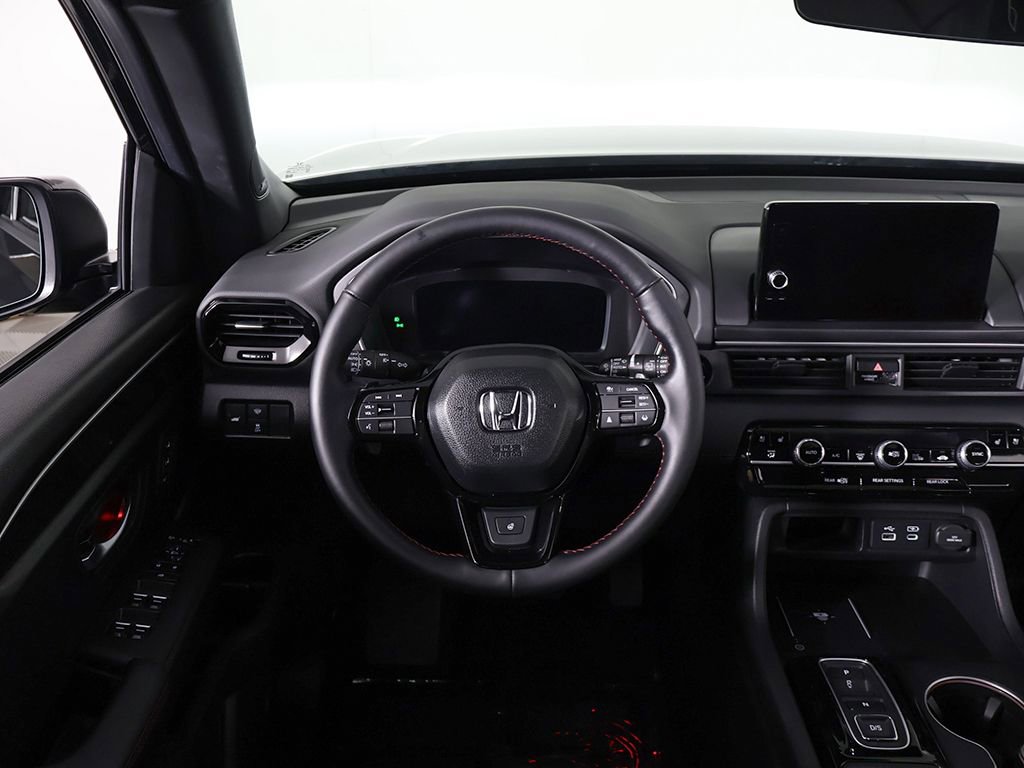 Certified 2025 Honda Pilot Black Edition image 42