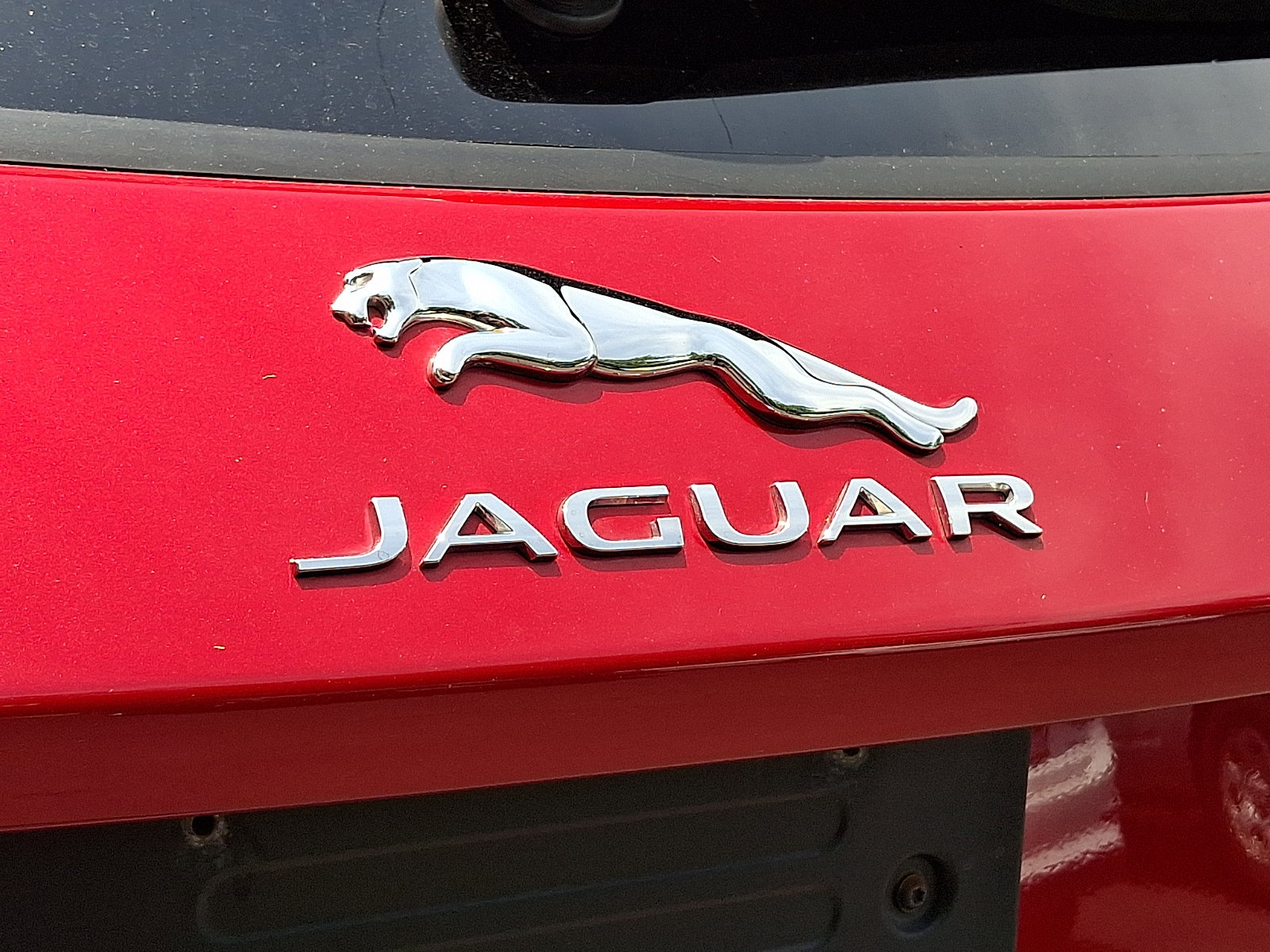 Used 2022 Jaguar E-PACE SE AWD/4WD image 29
