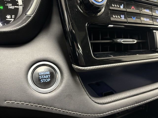 Used 2021 Toyota Highlander Platinum image 42