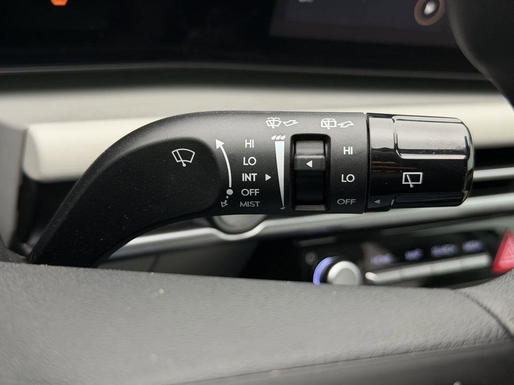 Used 2025 Hyundai Tucson SEL image 16