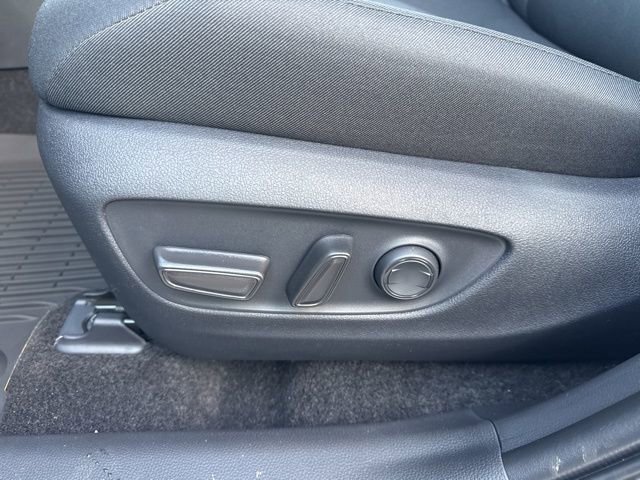 New 2025 Toyota RAV4 XLE image 8