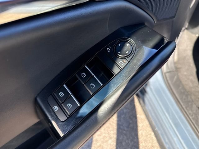 Used 2024 MAZDA MAZDA3 s image 11