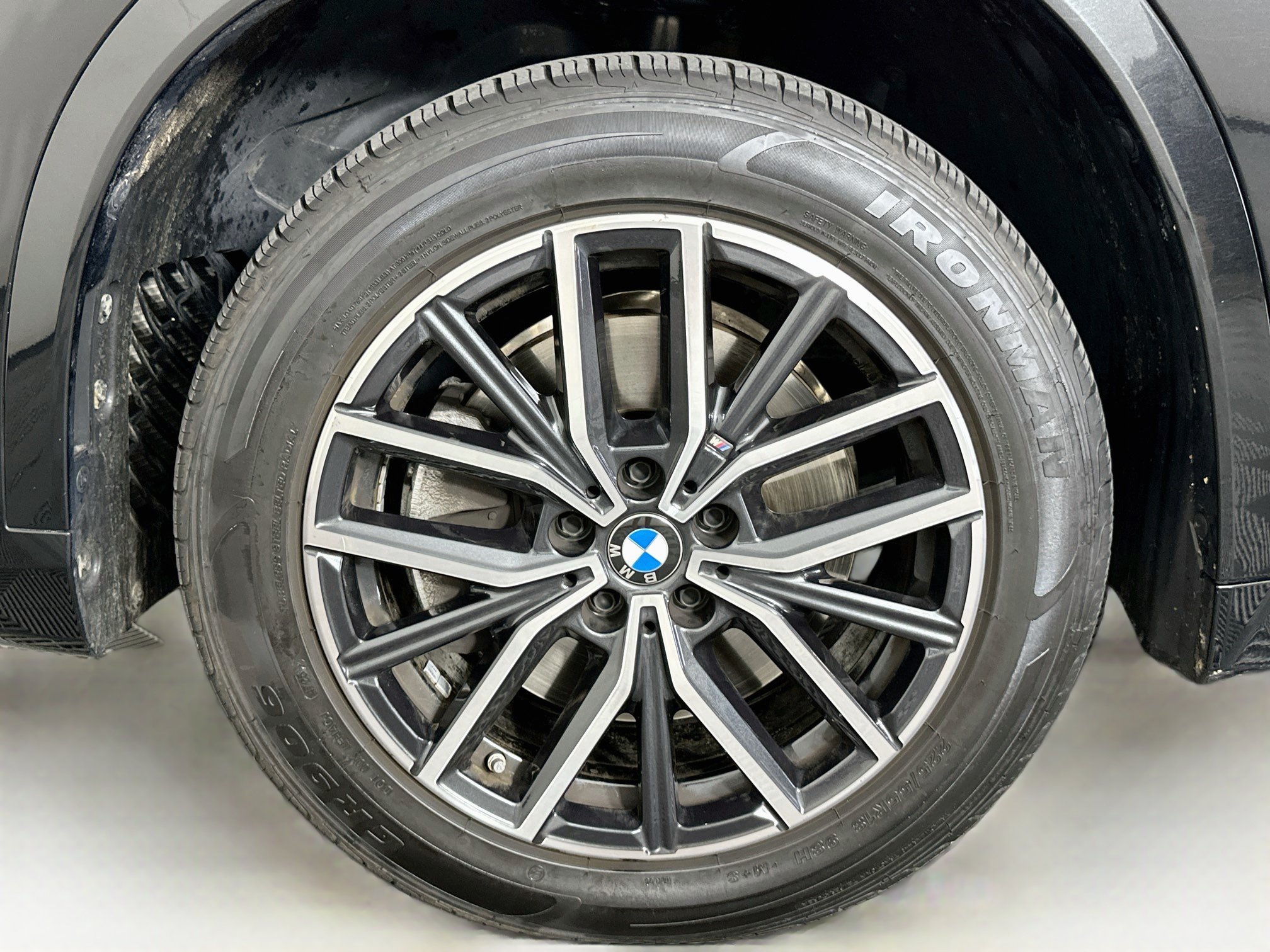 Used 2026 BMW X1 xDrive28i AWD/4WD image 11