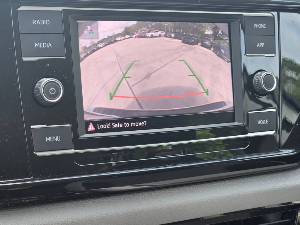 Certified 2023 Volkswagen Taos S FWD image 21