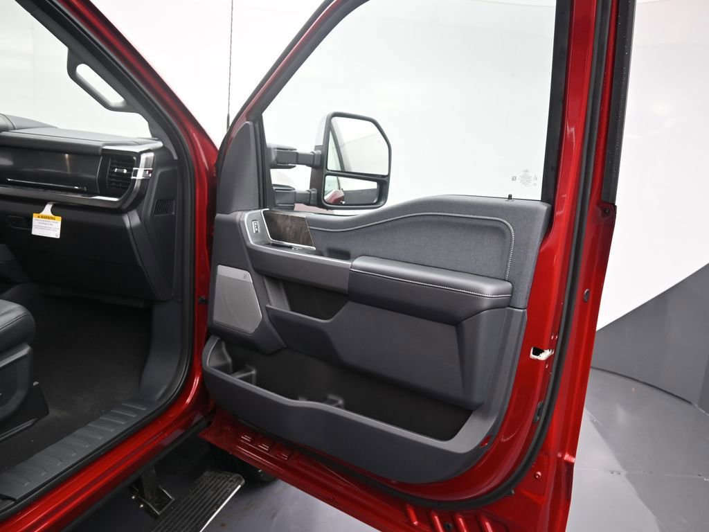New 2026 Ford F350 Lariat image 24