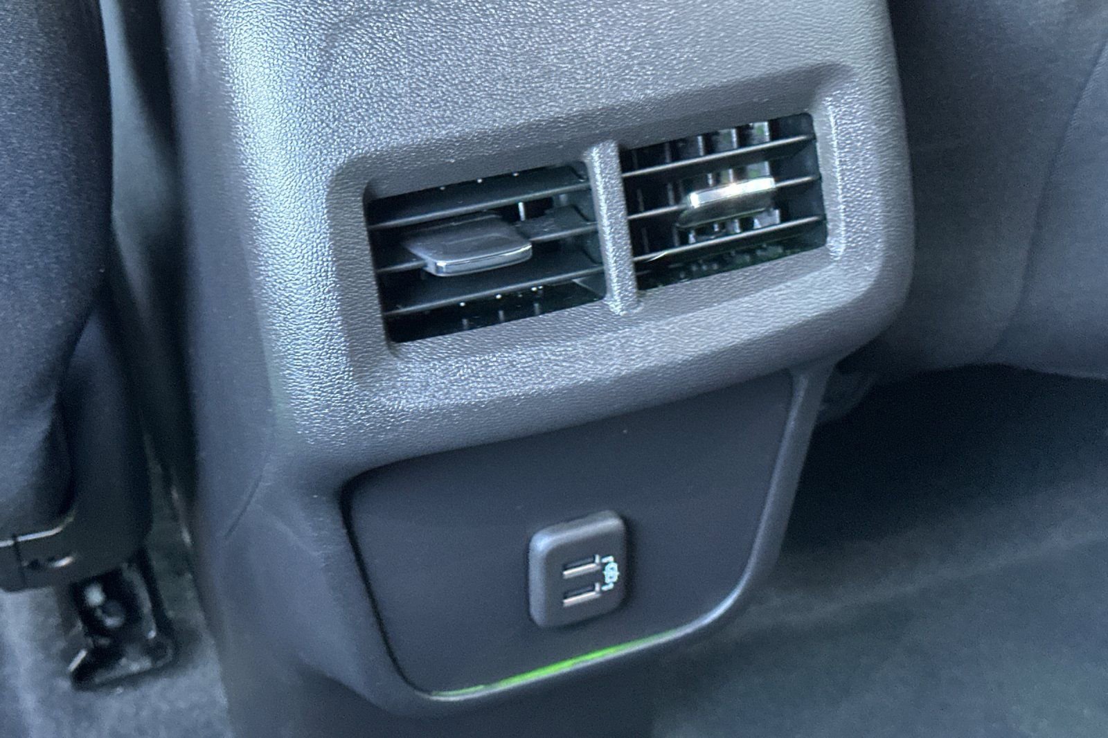 Used 2024 Chevrolet Equinox LS image 41