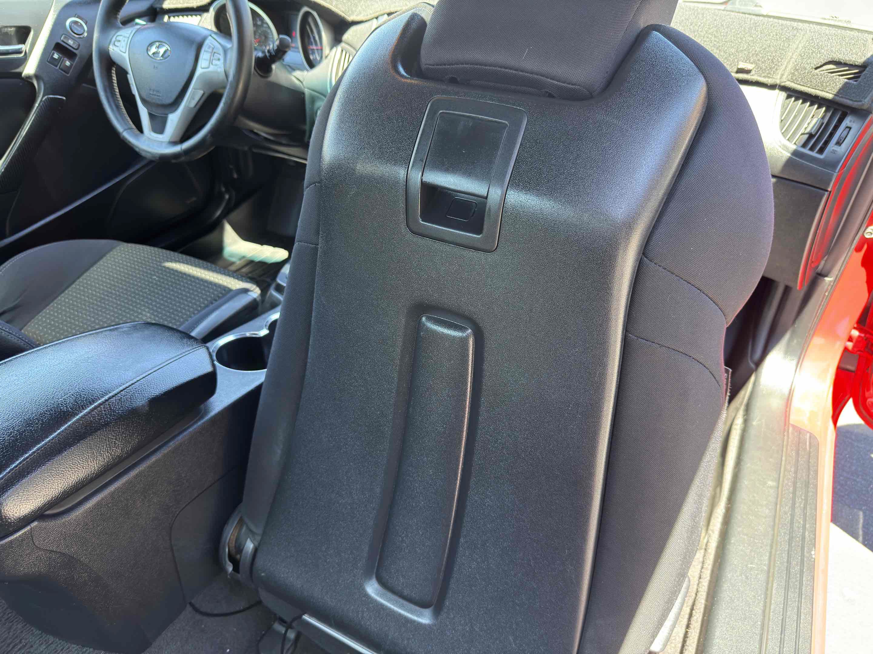 Used 2010 Hyundai Genesis 2.0T RWD image 42
