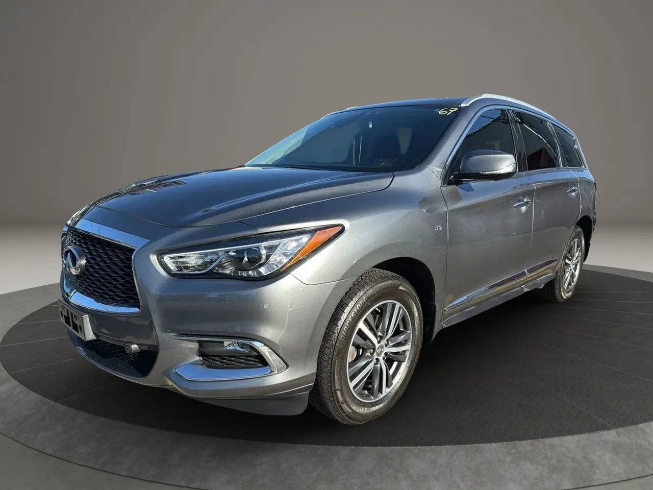 Used 2019 INFINITI QX60 Luxe w/ Essential Package