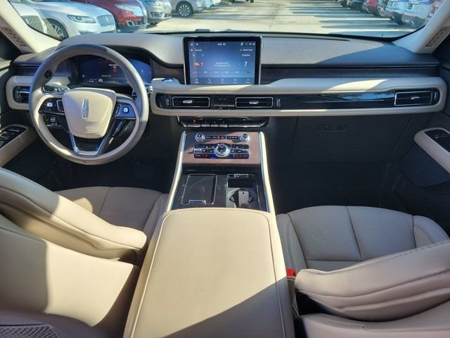 Certified 2024 Lincoln Aviator Reserve w/ Elements Package Plus RWD image 19
