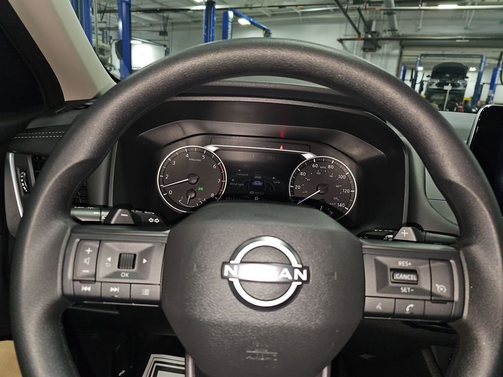 Used 2026 Nissan Rogue S image 37