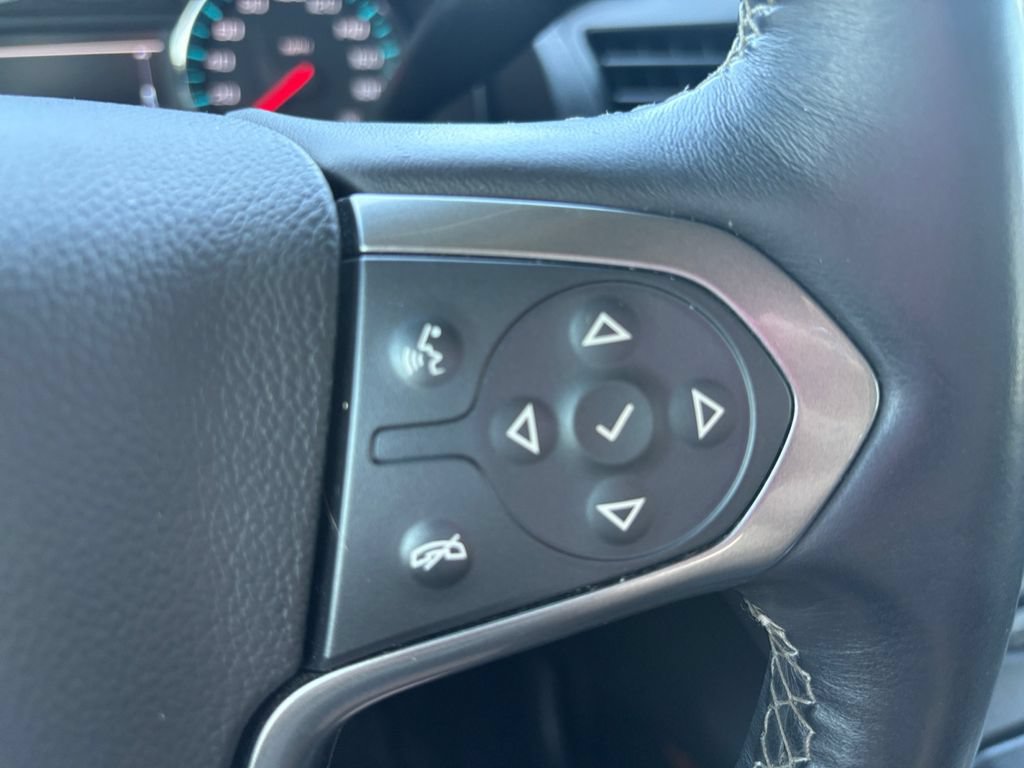Used 2016 Chevrolet Tahoe LTZ AWD/4WD image 17