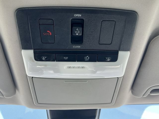 Used 2020 Nissan Altima 2.5 Platinum FWD image 31